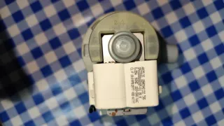 Bomba desagüe lavadora Beko WMY 81283 LMB4R