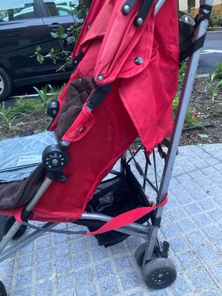 Silla de paseo McLaren roja
