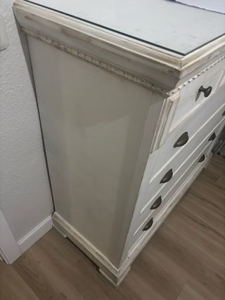 Cómoda blanca 5 cajones con tapa de cristal