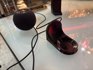 Supporto da muro per HomePod Apple