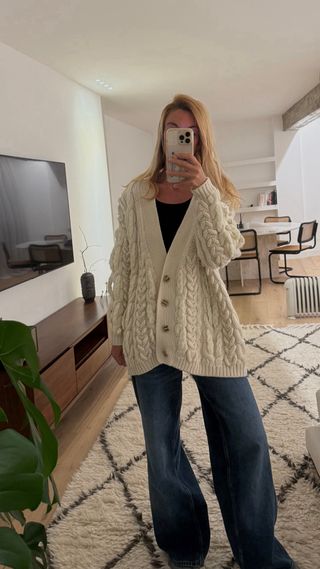 Cárdigan Zara trenzado beige talla M