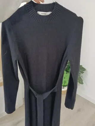 Vestido largo de punto negro