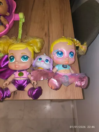 Muñecas Super Heroínas precio por las dos muñecas.