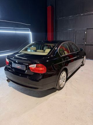 BMW Serie 3 325i “C” Nacional/xenon/pantalla/Autom