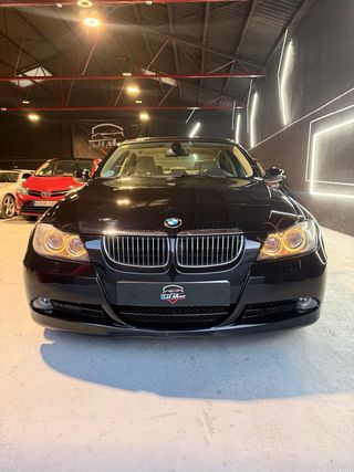BMW Serie 3 325i “C” Nacional/xenon/pantalla/Autom