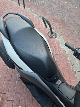 Moto Yamaha NMAX 125 Blanca 2024