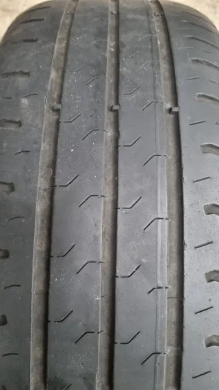 Llanta Nissan Pulsar 16 195/60r16