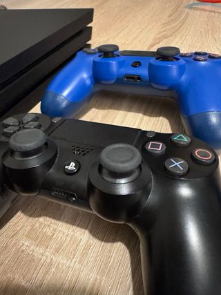 PS4 Pro (PlayStation 4 Pro) Negra