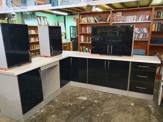 Nuove cucine in marmo e legno