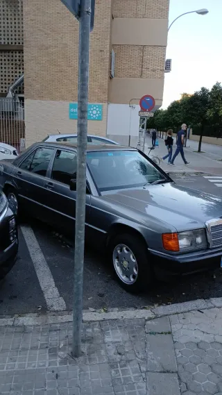Mercedes-Benz 190 2.5D 1988