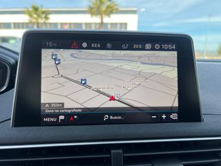 Peugeot 3008 1.5 DCI. Active.