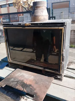 Chimenea empotrable de metal