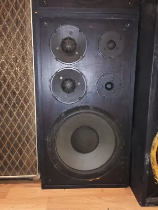 Altavoz Miniwatt Negro/Marrón