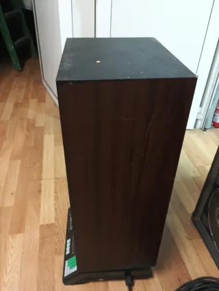 Altavoz Miniwatt Negro/Marrón