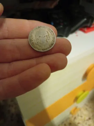 Moneda antigua de 1966