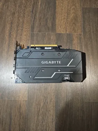 Tarjeta Gráfica Gigabyte GeForce GTX 1660 Super