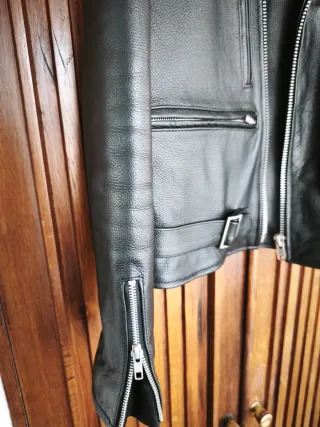 Cazadora cuero rocker negra talla L