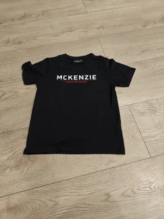 Camiseta McKenzie Negra
