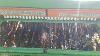 Sembradora de cereal Amazone ED30