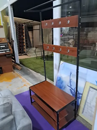 Perchero recibidor con zapatero