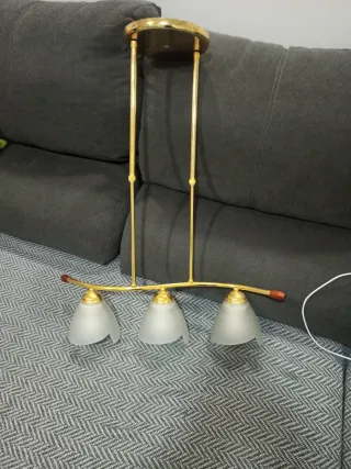 Lámpara de techo dorada 3 luces