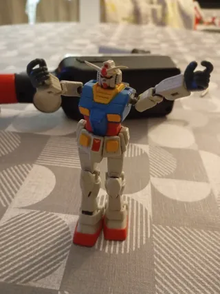 Gundam Action Figure