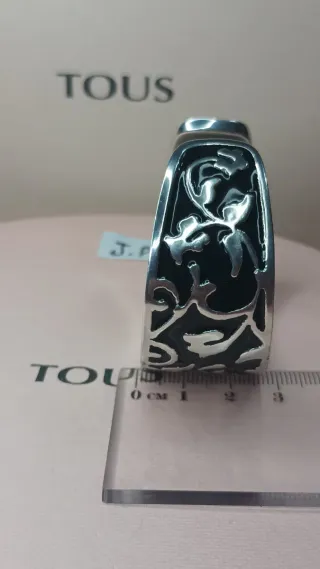 Pulsera Tous plata y esmalte negro diseño floral
