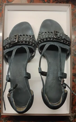 Sandalias Kennel & Schmenger