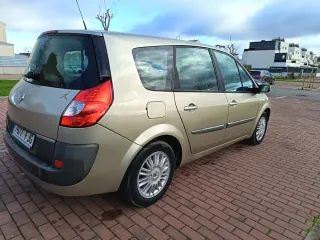 Renault Grand Scenic 2007