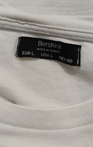 Camiseta Bershka Blanca Talla L Regular Fit
