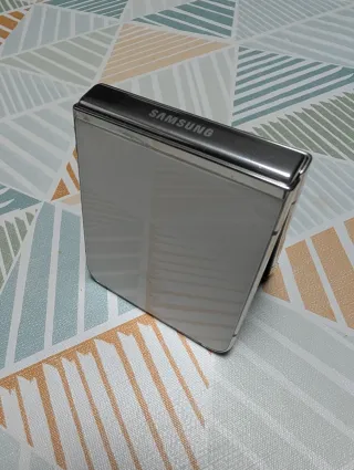 Samsung Galaxy Z Flip 5