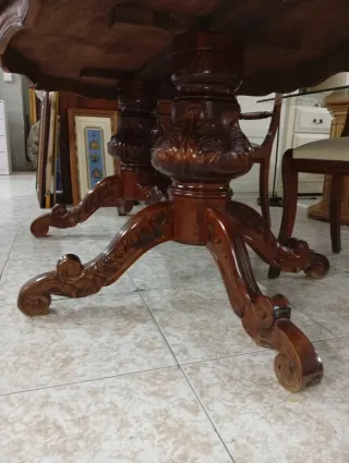 Mesa de comedor con marquetería Info742018324