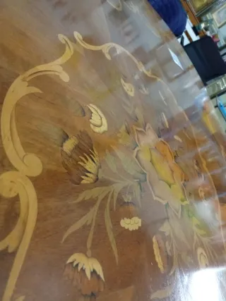 Mesa de comedor con marquetería Info742018324