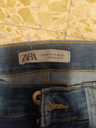 Lote Vaqueros,chaqueta y camiseta Zara Hombre Tal