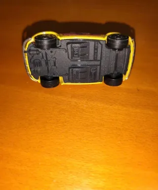 Bburago Fiat 500 Daisy Disney