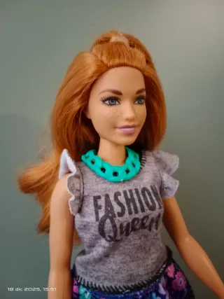 Barbie Fashionista N.84 con Accesorios