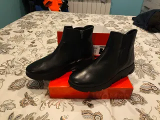 Botines T41 Fluchos Bona de Piel con Plataforma