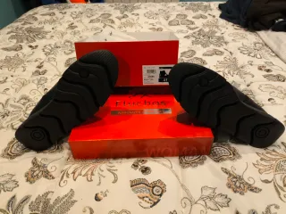 Botines T41 Fluchos Bona de Piel con Plataforma