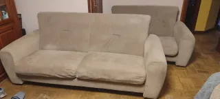 2 sofás beige 2 y 3 plazas