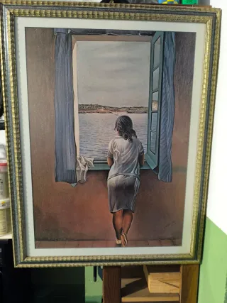 Cuadro mujer mirando por la ventana