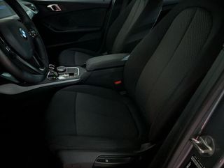 BMW Serie 1 116d DKG7 BUSINESS DESIGN