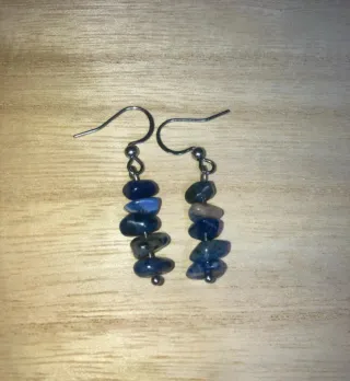 Orecchini chip pietra sodalite