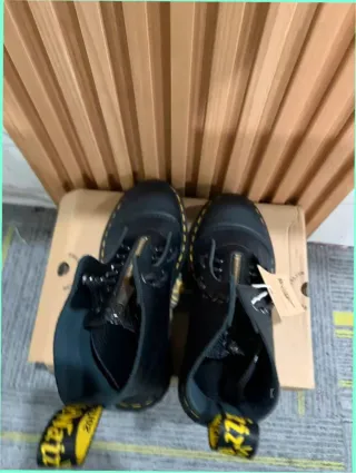 Botas Dr. Martens Negras Clásicas