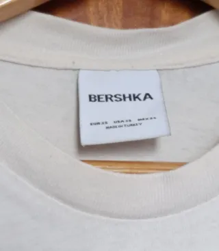 Camiseta Bershka Beige XS Oversize Banderines USA