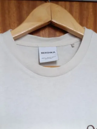 Camiseta Bershka Beige XS Oversize Banderines USA