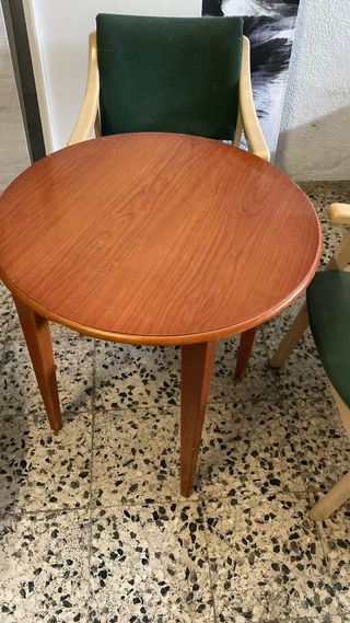 Mesa y 3 sillas vintage