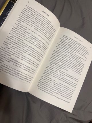 Fourth Wing / ALAS DE SANGRE