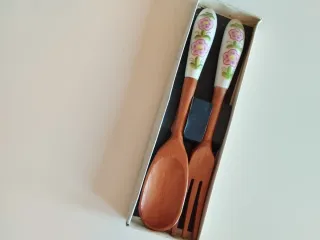 Set Cubiertos Madera Decorados con cerámica Flores