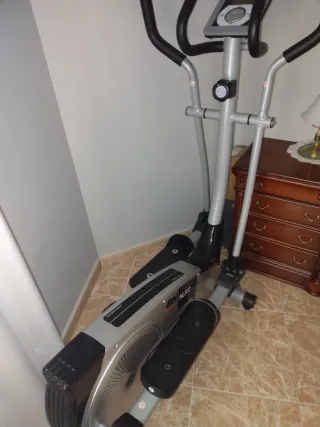 Bicicleta Elíptica BH NLS12