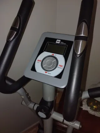 Bicicleta Elíptica BH NLS12